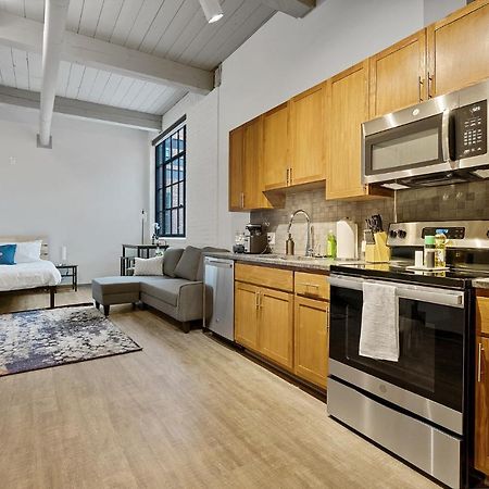 Brooklyn Style Studio Loft Minutes From Firstenergy Stadium 210 Cleveland Dış mekan fotoğraf